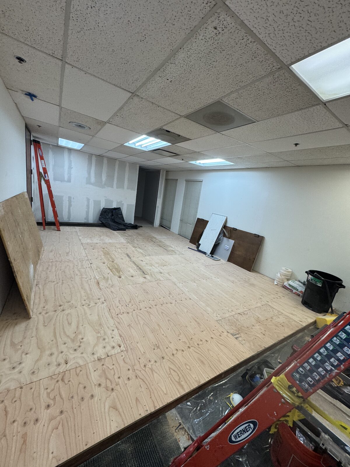 400 sq ft plywood platform complete